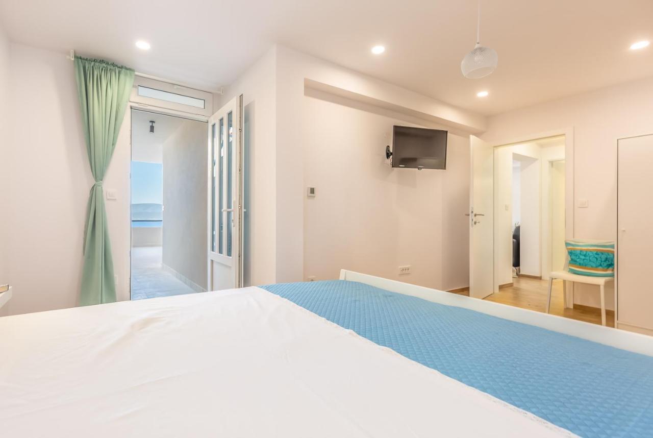 Adris Apartments Omiš Zewnętrze zdjęcie